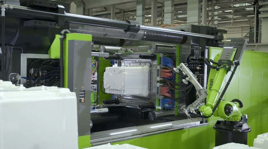 plastic injection molding service