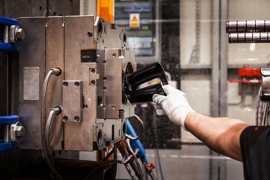 custom plastic injection molding